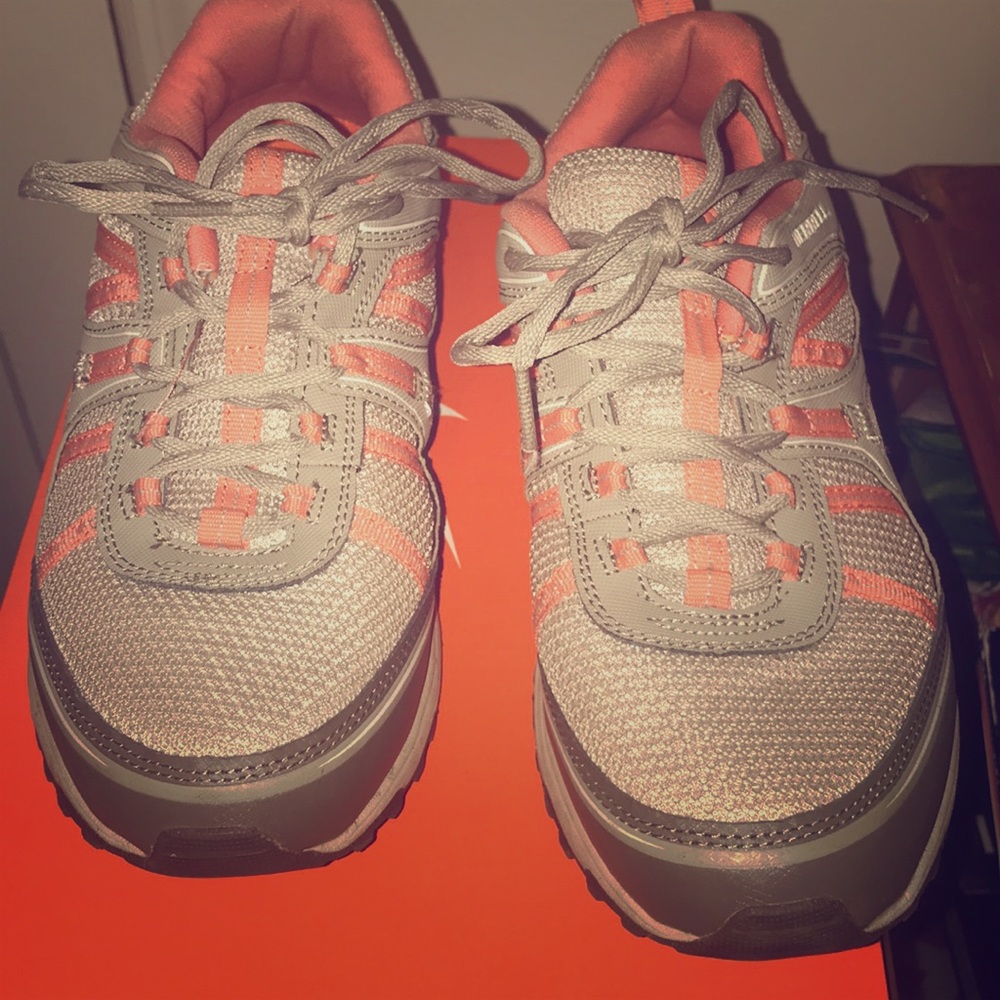 Merrell sneaker 🎉🎉🎉🎉